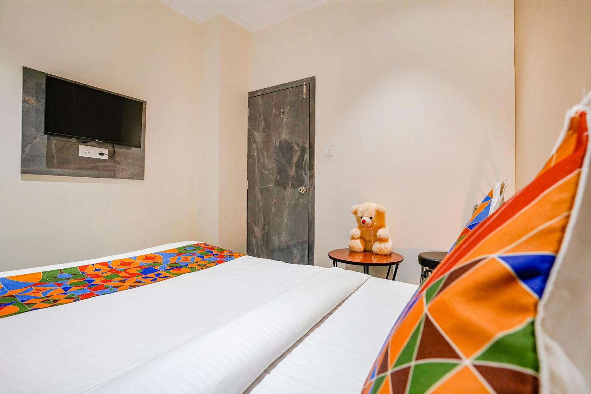 Fabexpress Royal Inn Navi Mumbai Exterior photo